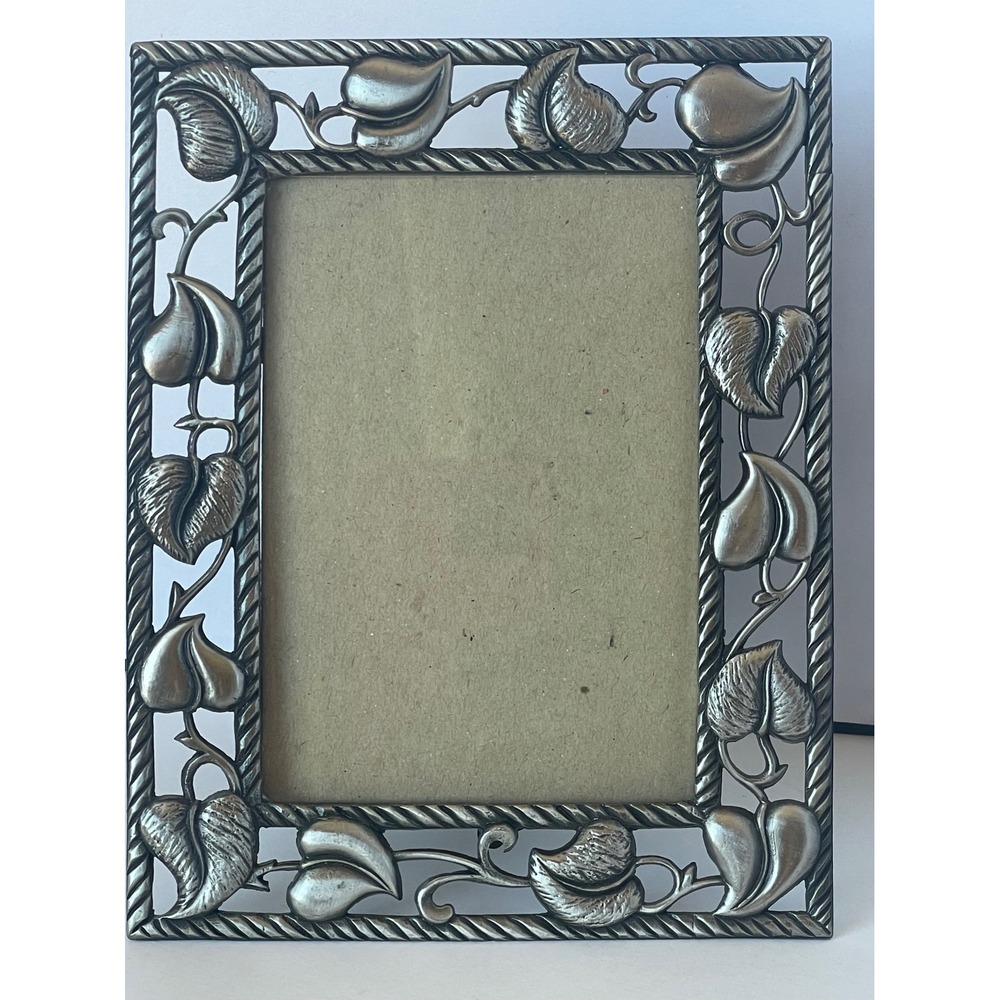 Vintage Pewter Silver Metal Cutout Leaf Vine Photo Picture Frame Rope Trim